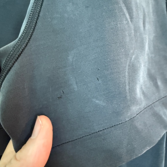 Lululemon Softstreme High Rise Shorts and zip jacket - blue - Picture 6 of 6